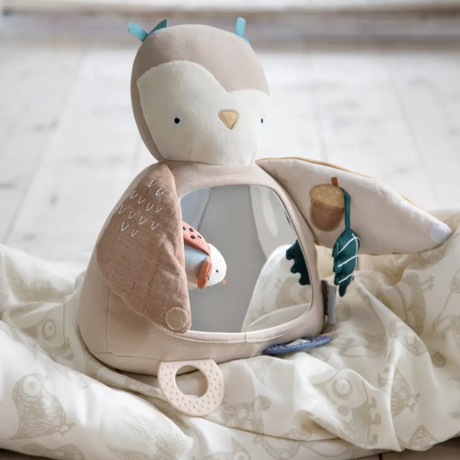 Aktywizujące|Sensoryczne | Sebra Zabawka aktywizująca z lusterkiem - Blinky the owl, maple beige