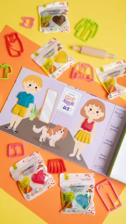 6 Lat+|3 Lata + | ChildGen Zestaw kreatywny MODA - ubieranki i fryzury, 100% naturalna ciastolina i akcesoria