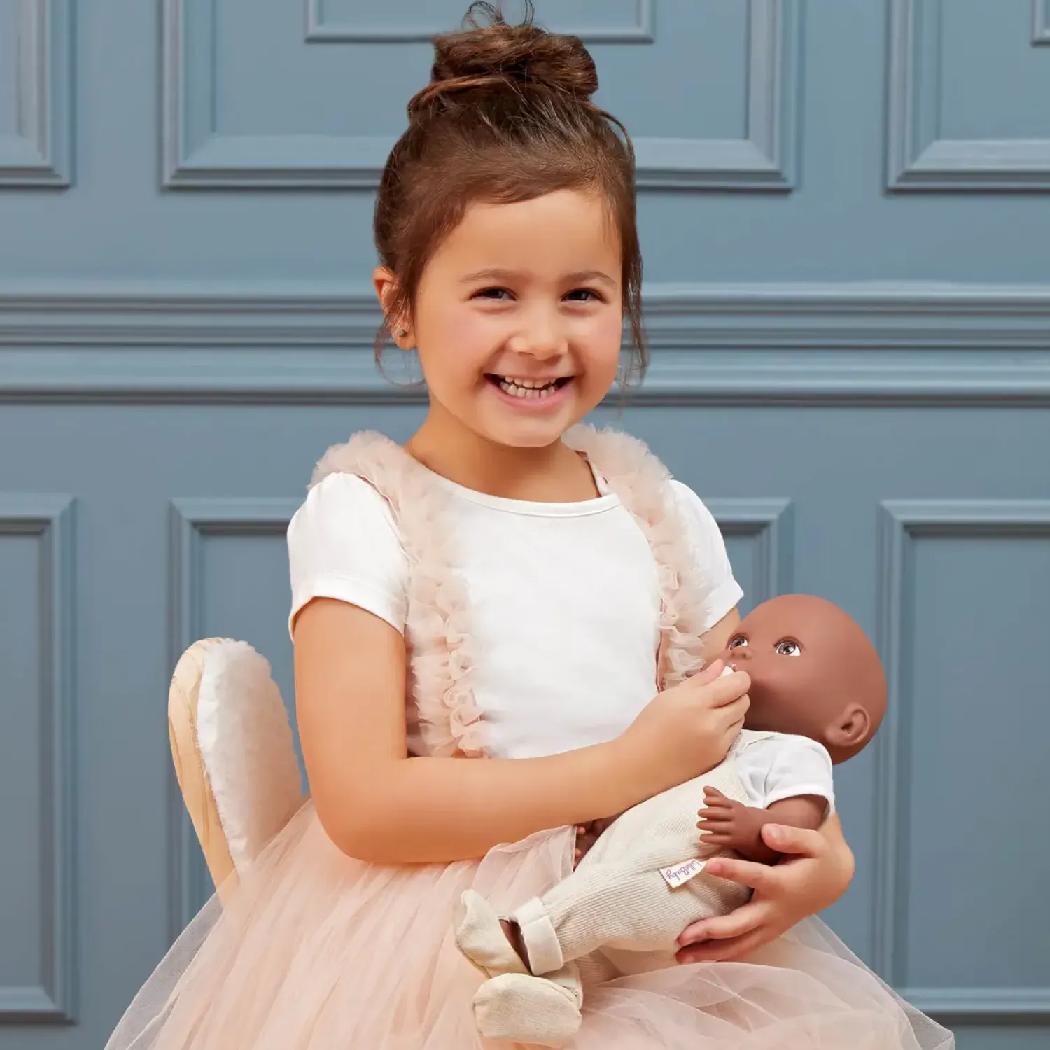 6 Lat+|3 Lata + | LullaBaby Zestaw ubranek dla lalki niemowlęcia, stylizacja ze spodniami na szelkach